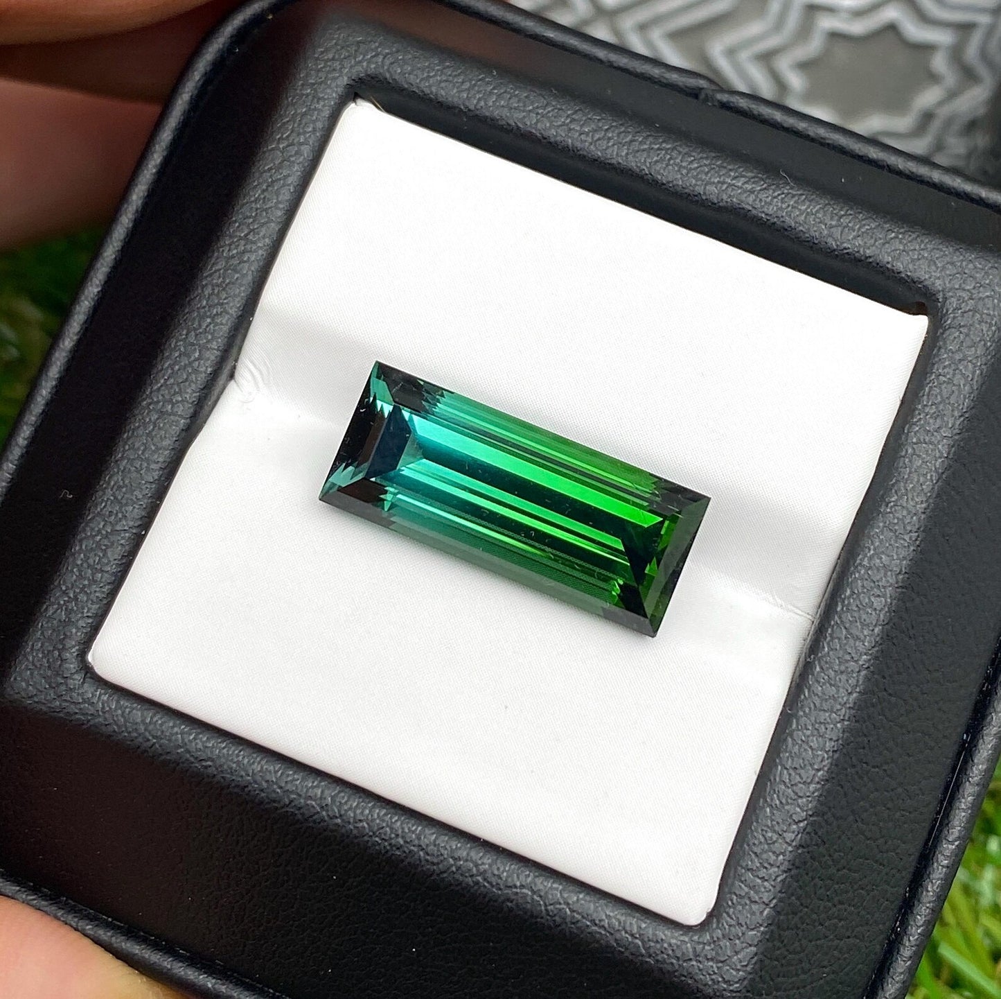 Tourmaline 11.85Ct Blue-Green, baguette, 18.5x8x8.2mm, Afghanistan