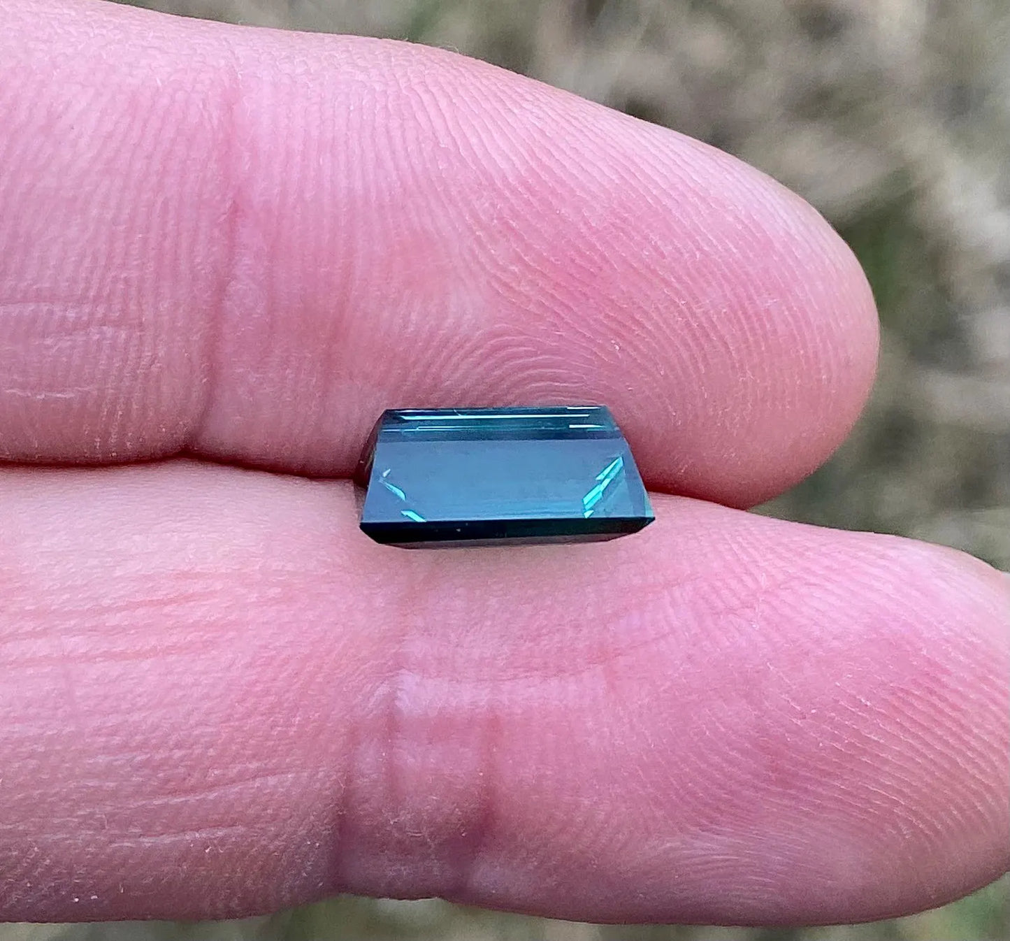 Lagoon Tourmaline 3.97 Ct., natural loose Gemstone, Rectangle cut, Origin Congo , Certificate GFCO