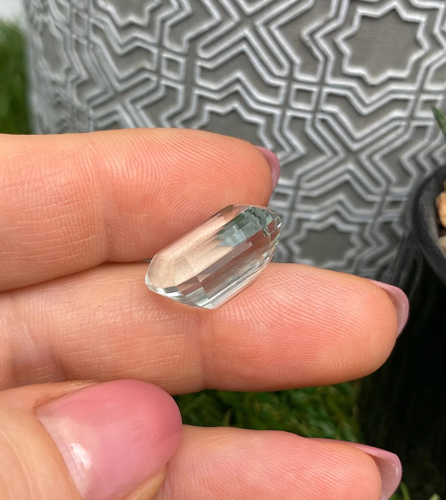Aquamarine natural Loose gemstone 15.62 ct., Cushion cut, Origin Nigeria, Certificate IGI