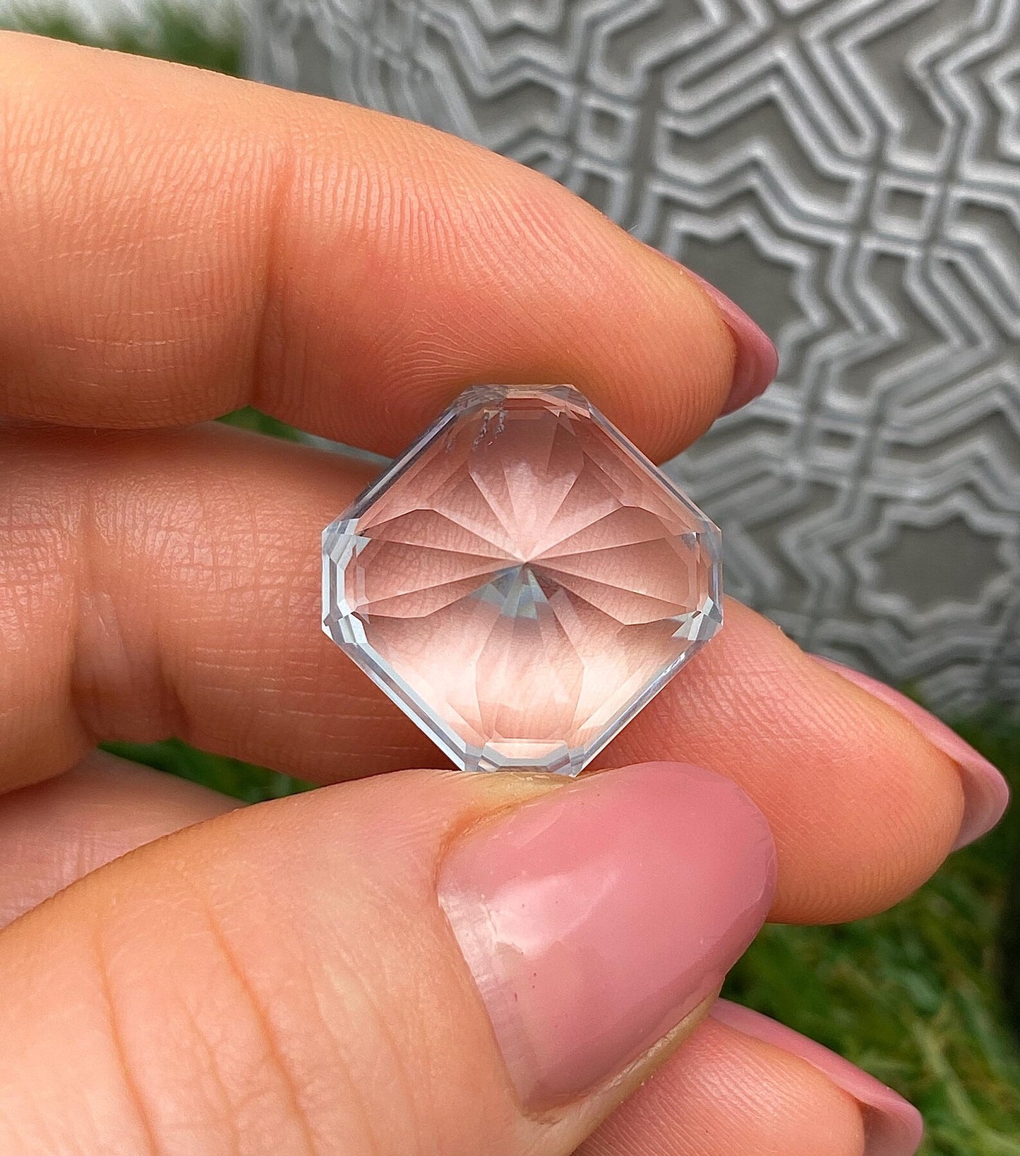 Aquamarine natural Loose gemstone 28.20 ct., Square mixed cut, Origin Nigeria, Certificate IGI