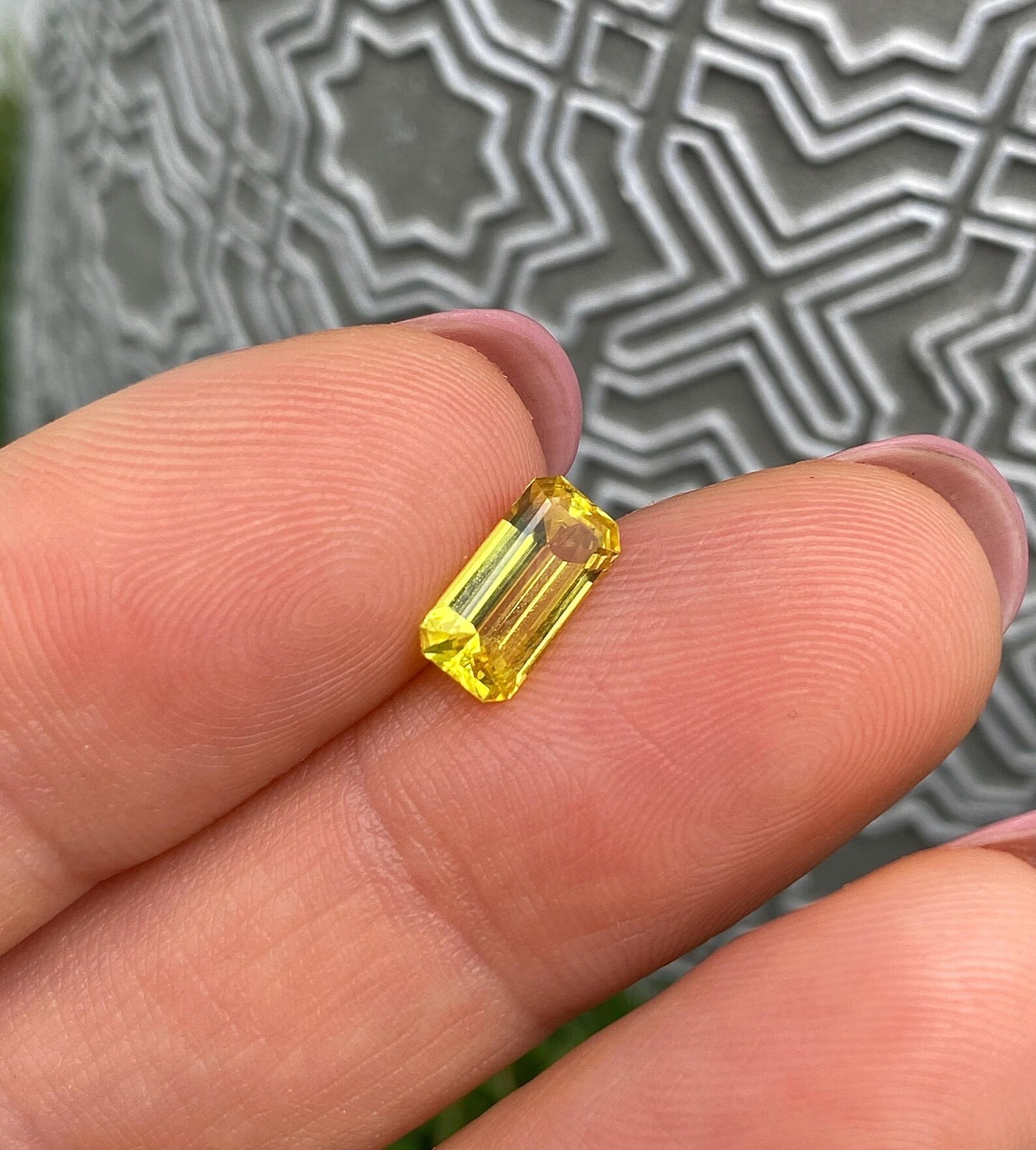Sapphire 1.48Ct VIVID Yellow gemstone, Emerald cut, 9x4.7x3.3mm, Kenya