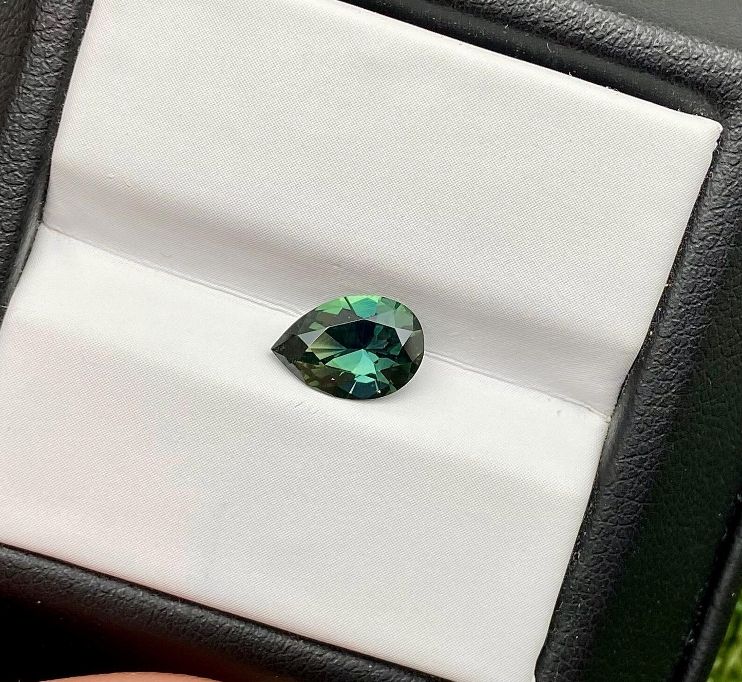 Teal Sapphire 1.25Ct natural Loose gemstone, pear cut, Origin Kenya