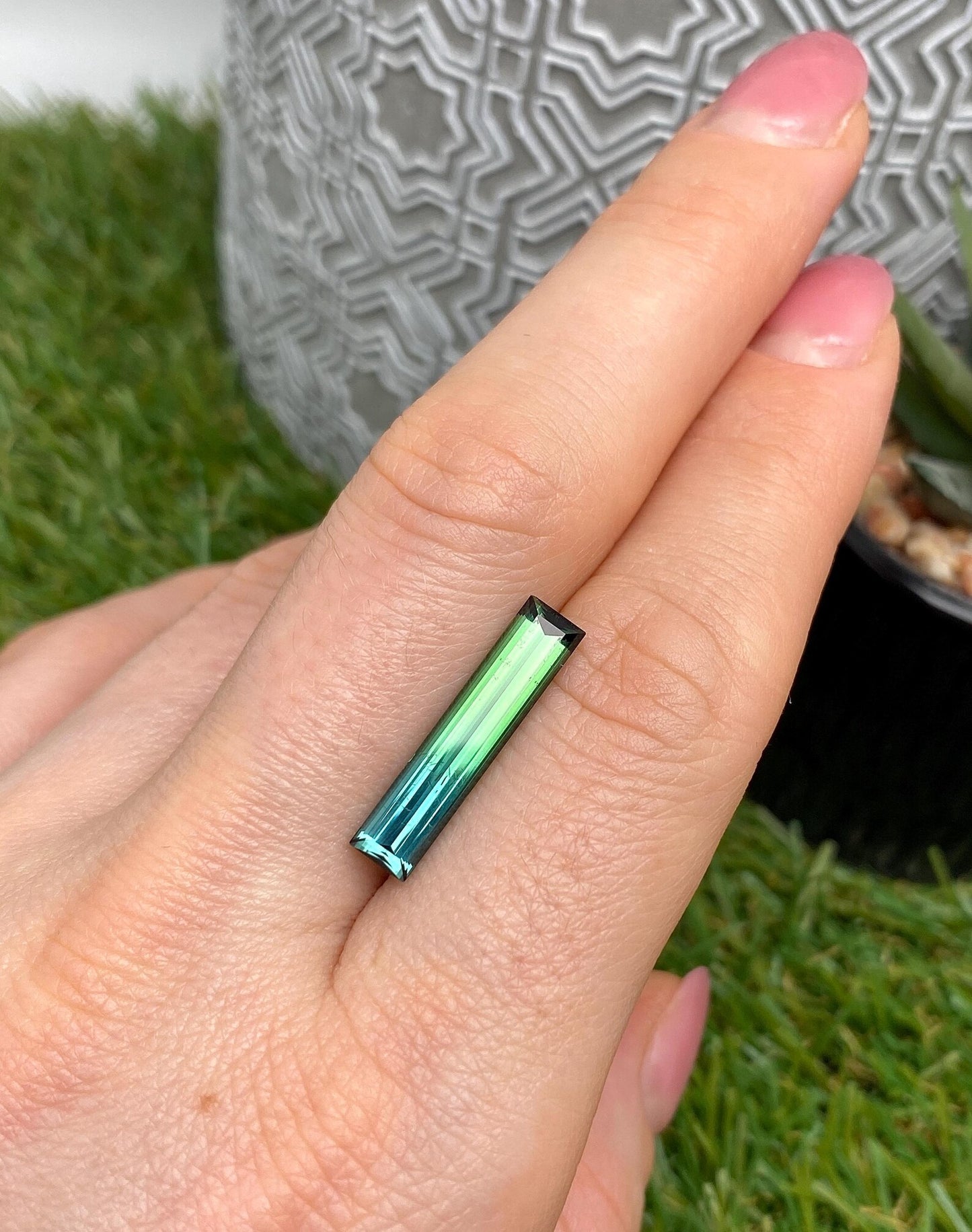Tourmaline 4.20Ct Blue-Green, baguette, 22.2x5x4mm, Afghanistan