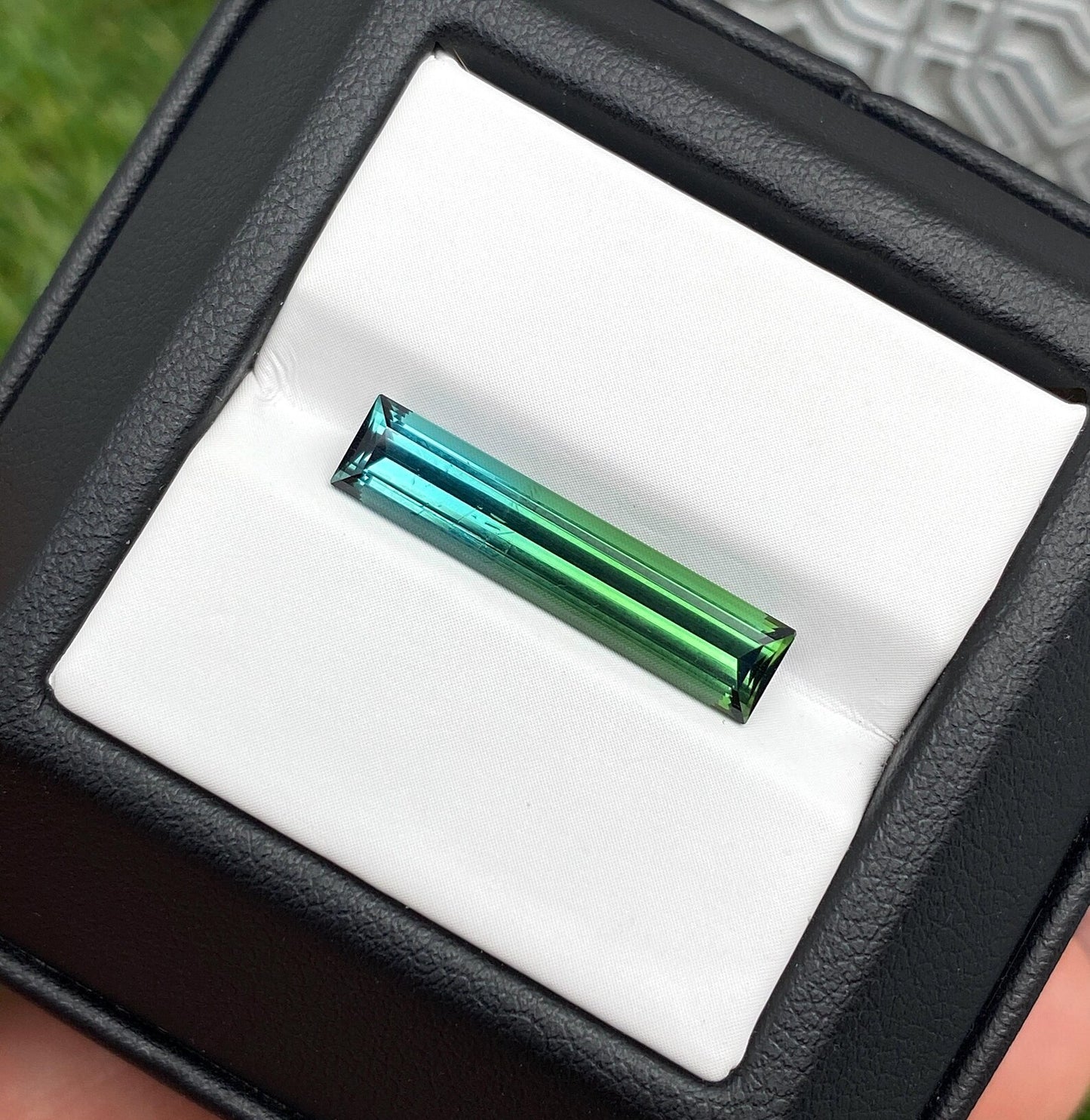 Tourmaline 4.20Ct Blue-Green, baguette, 22.2x5x4mm, Afghanistan