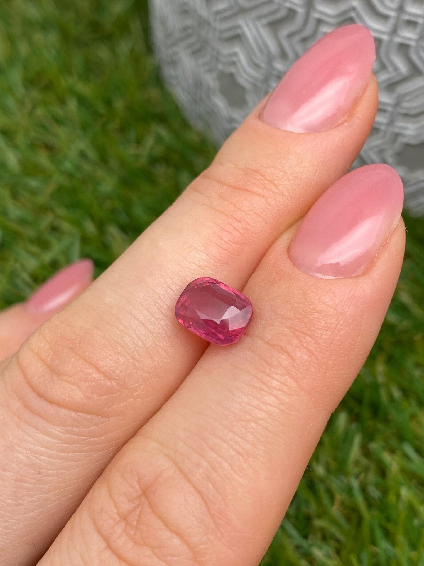 Spinel 3.01Ct VIVID orange-PINK gemstone, Tanzania, Mahenge, GFCO