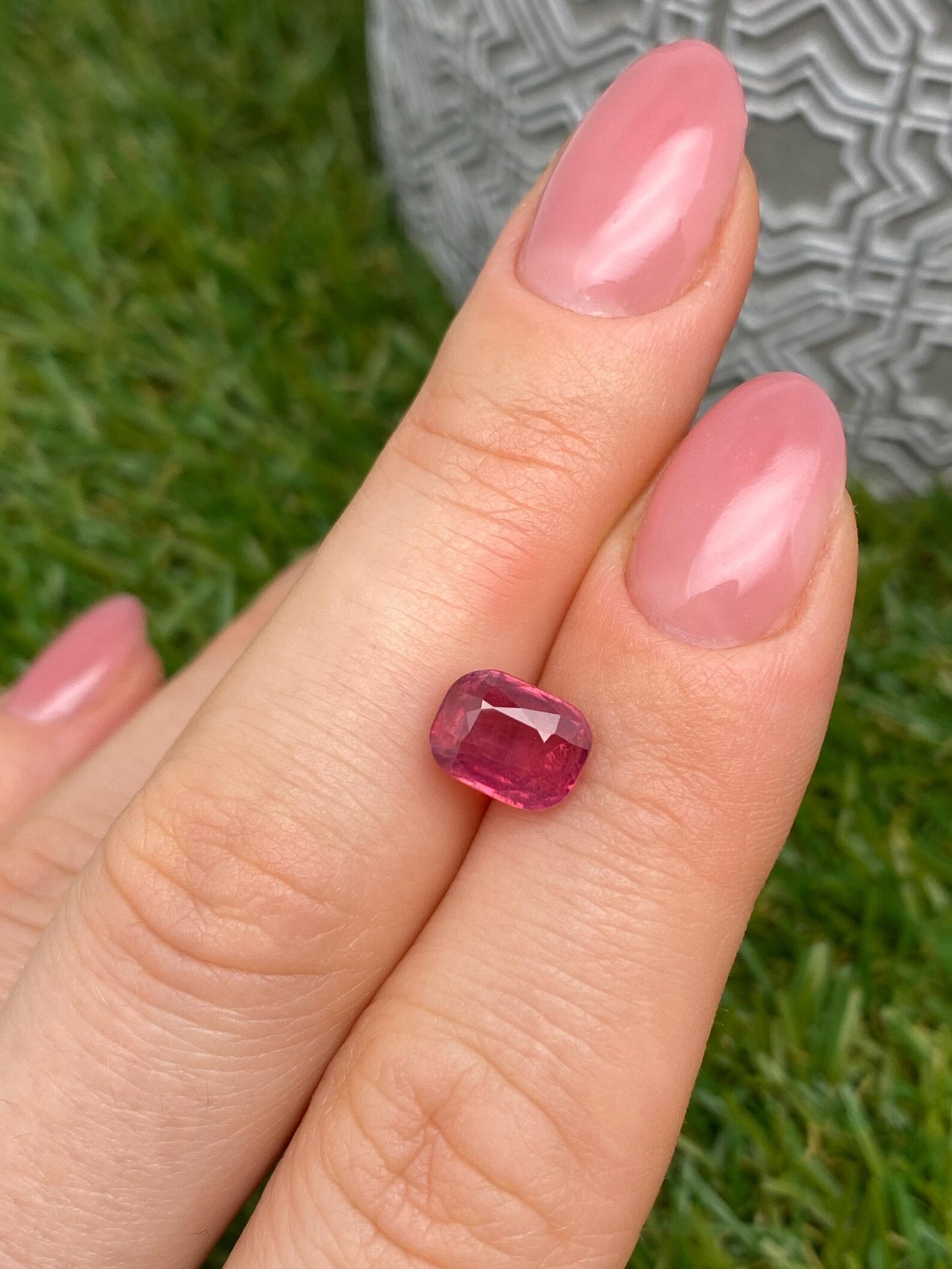Spinel 3.01Ct VIVID orange-PINK gemstone, Tanzania, Mahenge, GFCO