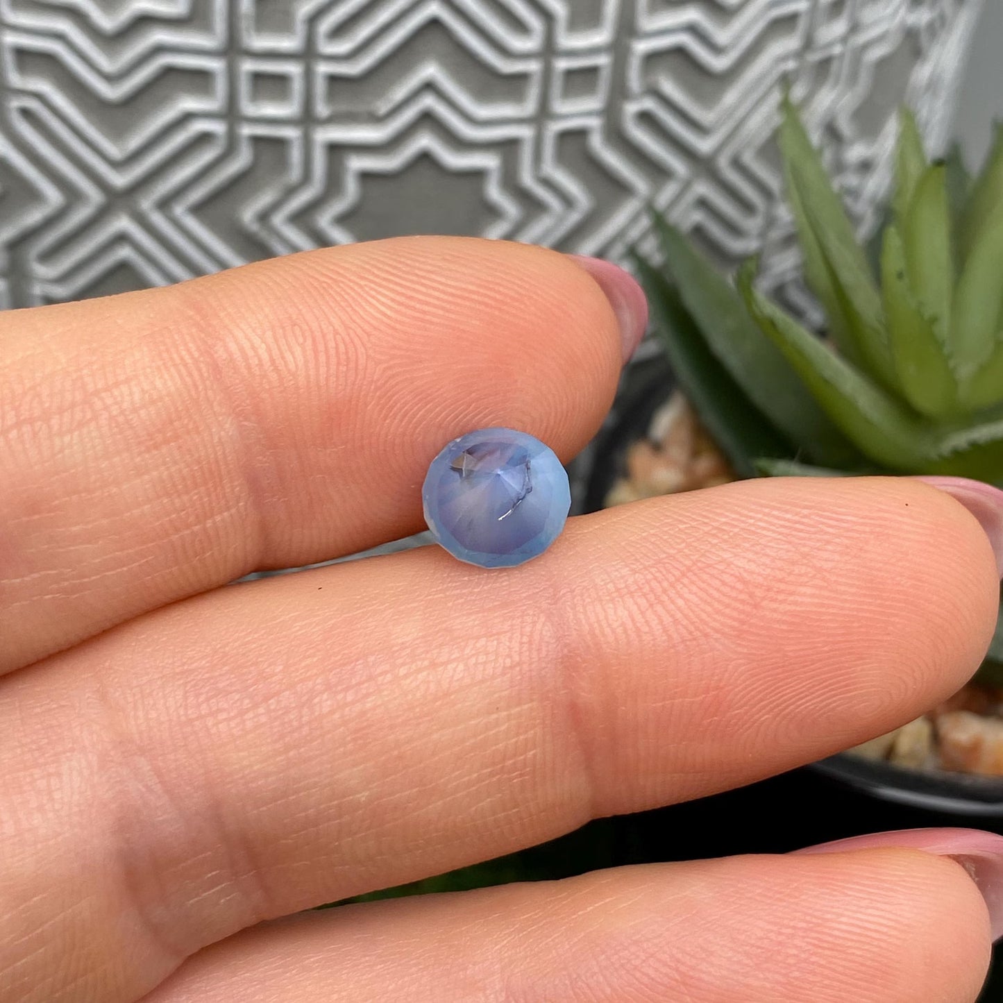 Sapphire Golden Blue 2.35Ct natural Unheated gemstone, Round Brilliant cut, Kenya
