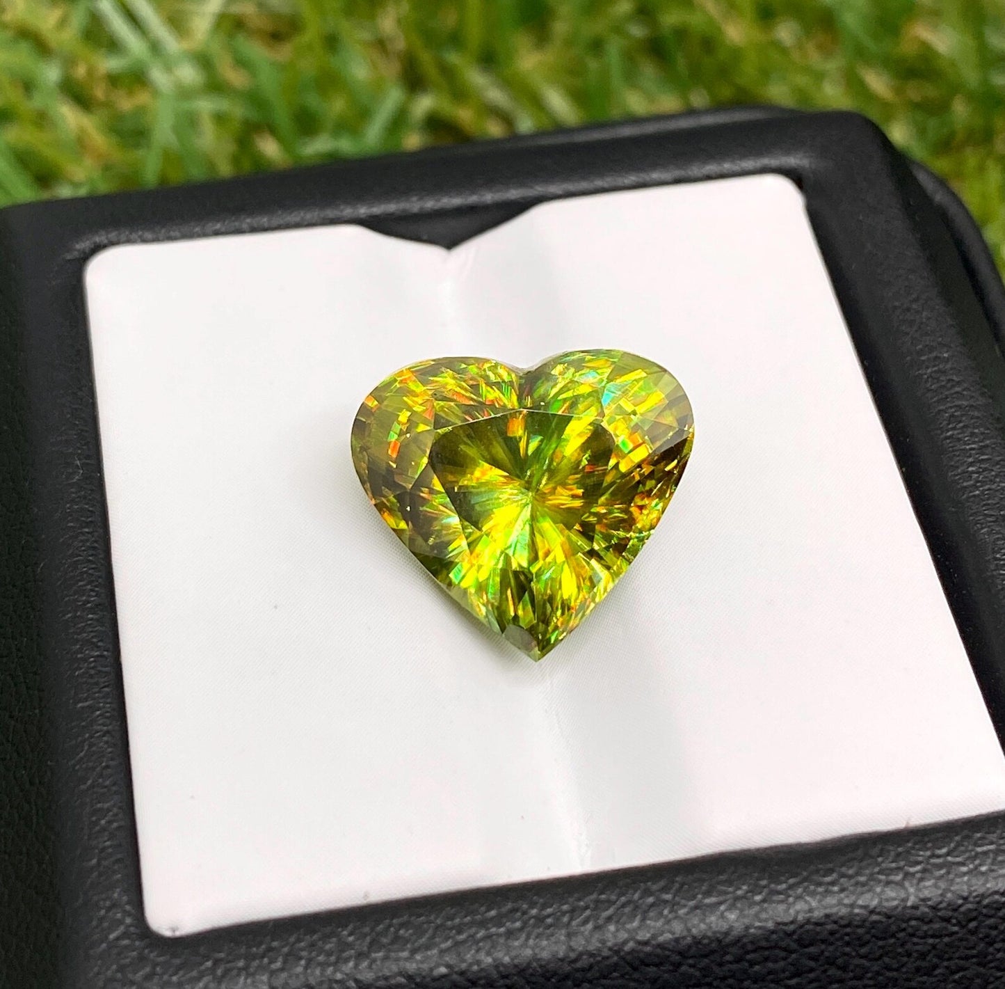 Sphene 11.18Ct natural gemstone, Heart cut, Madagascar, Certified AGL
