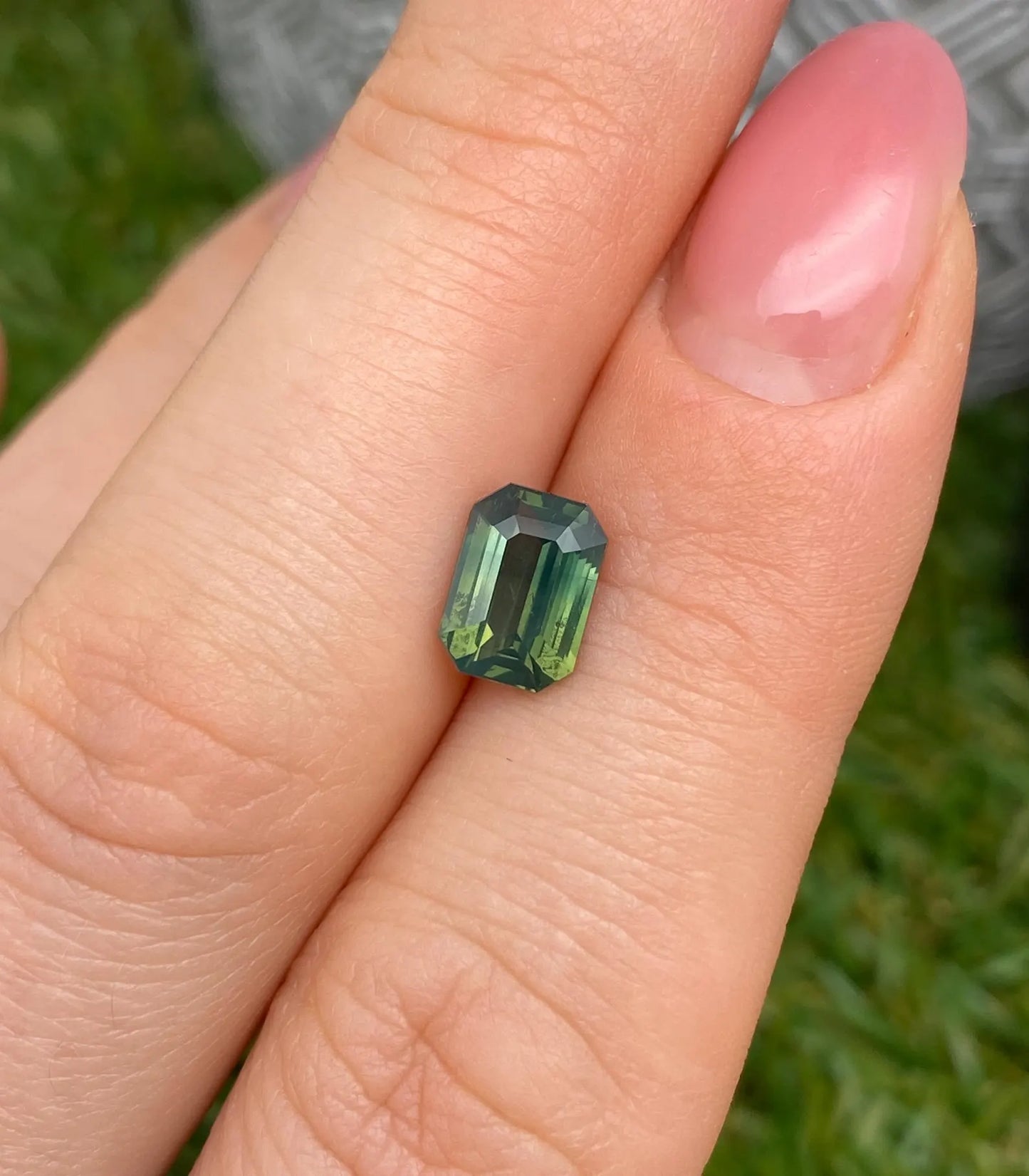 Sapphire Green 2.03Ct natural gemstone, Octagon cut, West Africa , Certificate AGL