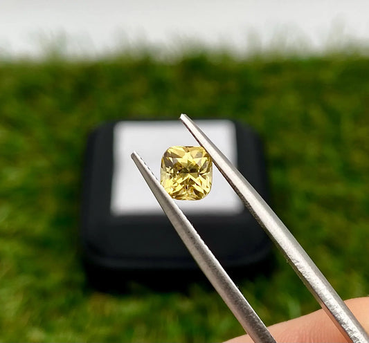Sapphire 1.34 Ct., Yellow loose gemstone, cushion cut, certificate AGL