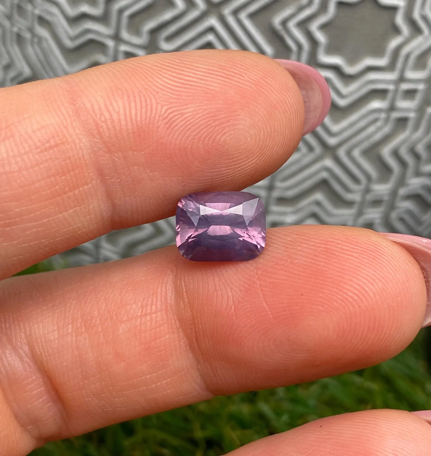 Spinel VIVID Purple natural gemstone 3.09Ct ., Cushion cut, Origin Tanzania