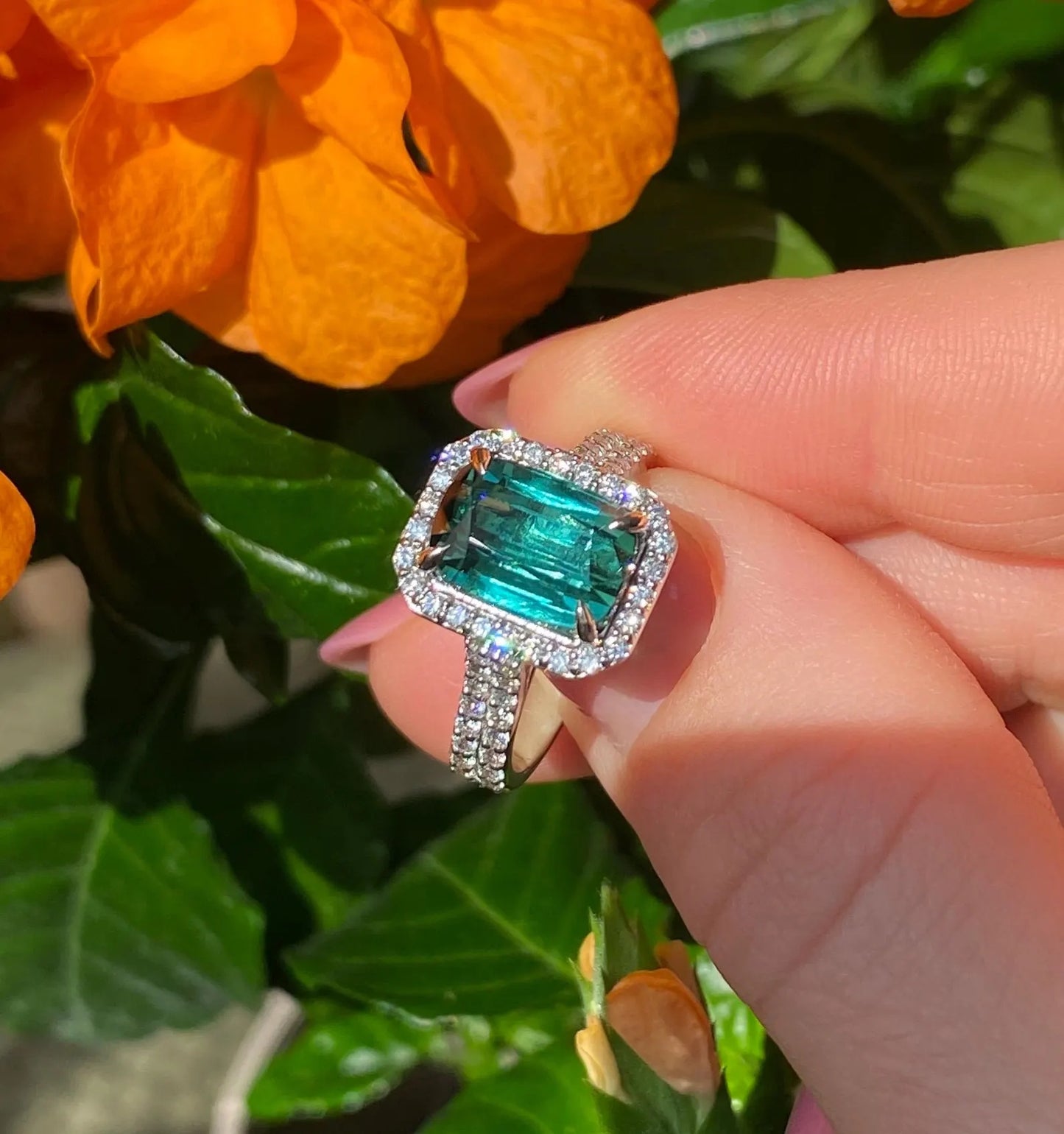 Lagoon Tourmaline 4.60Ct and Diamonds natural gemstone Ring, 14 Karat White Gold, 9US, Certified