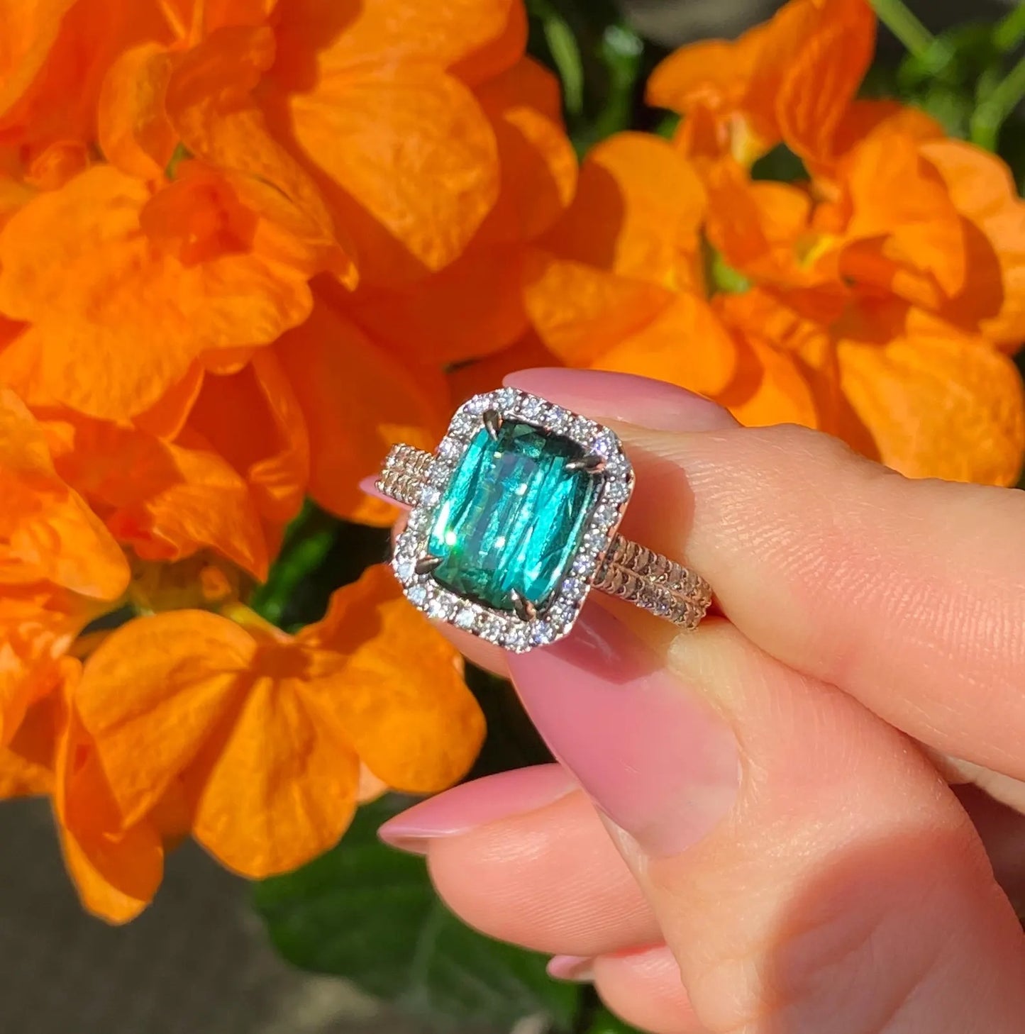 Lagoon Tourmaline 4.60Ct and Diamonds natural gemstone Ring, 14 Karat White Gold, 9US, Certified